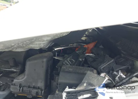 2024 Nissan Kicks Sr Xtronic Cvt z USA, uszkodzony, nr VIN 3N1CP5DV7RL489821